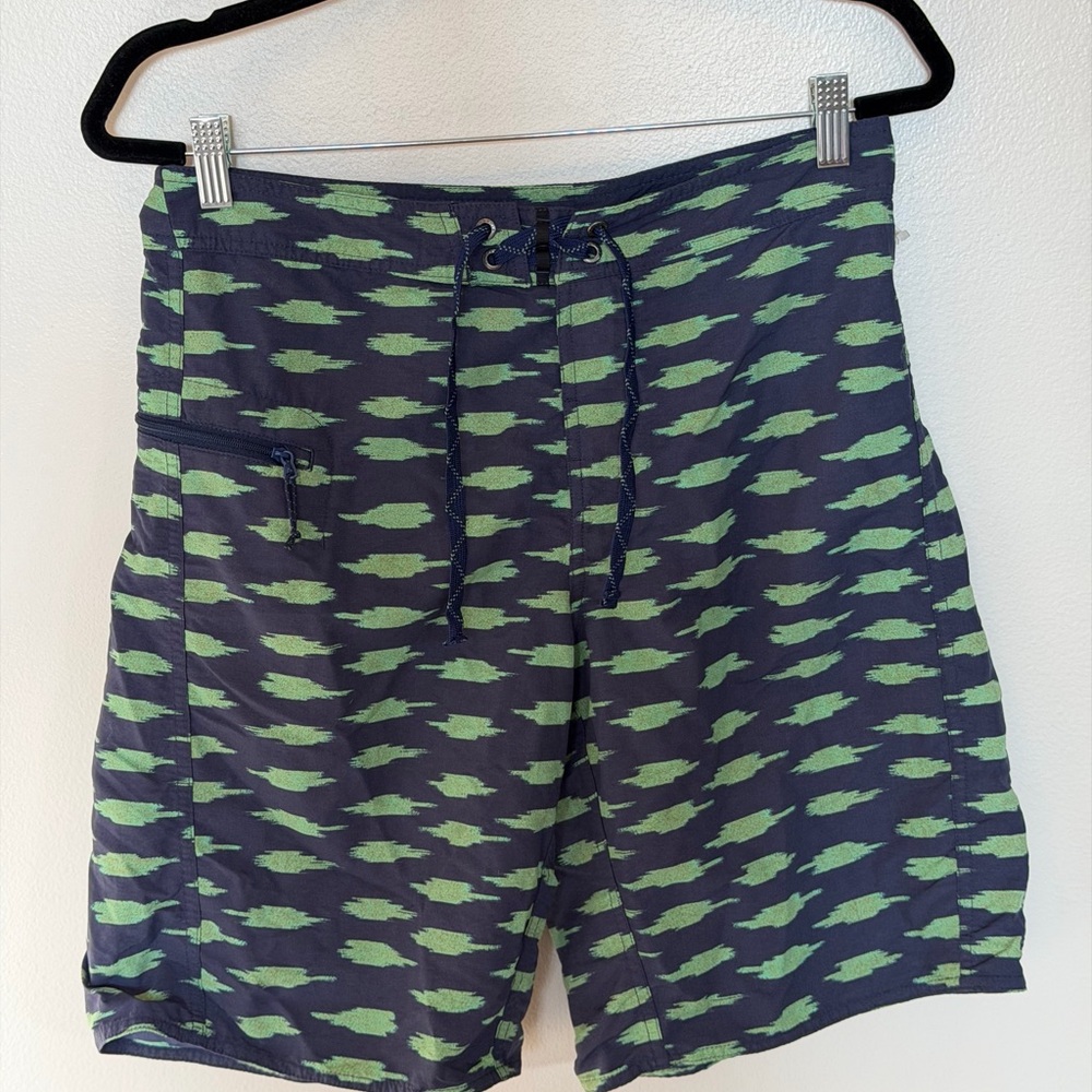 Patagonia Wavefarer Swim Trunk Board Short 31 Blue Green Button Tie Waist Pocket